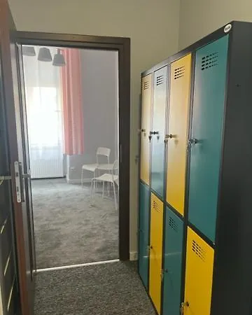 Plac Kolegiacki Vandrarhem *